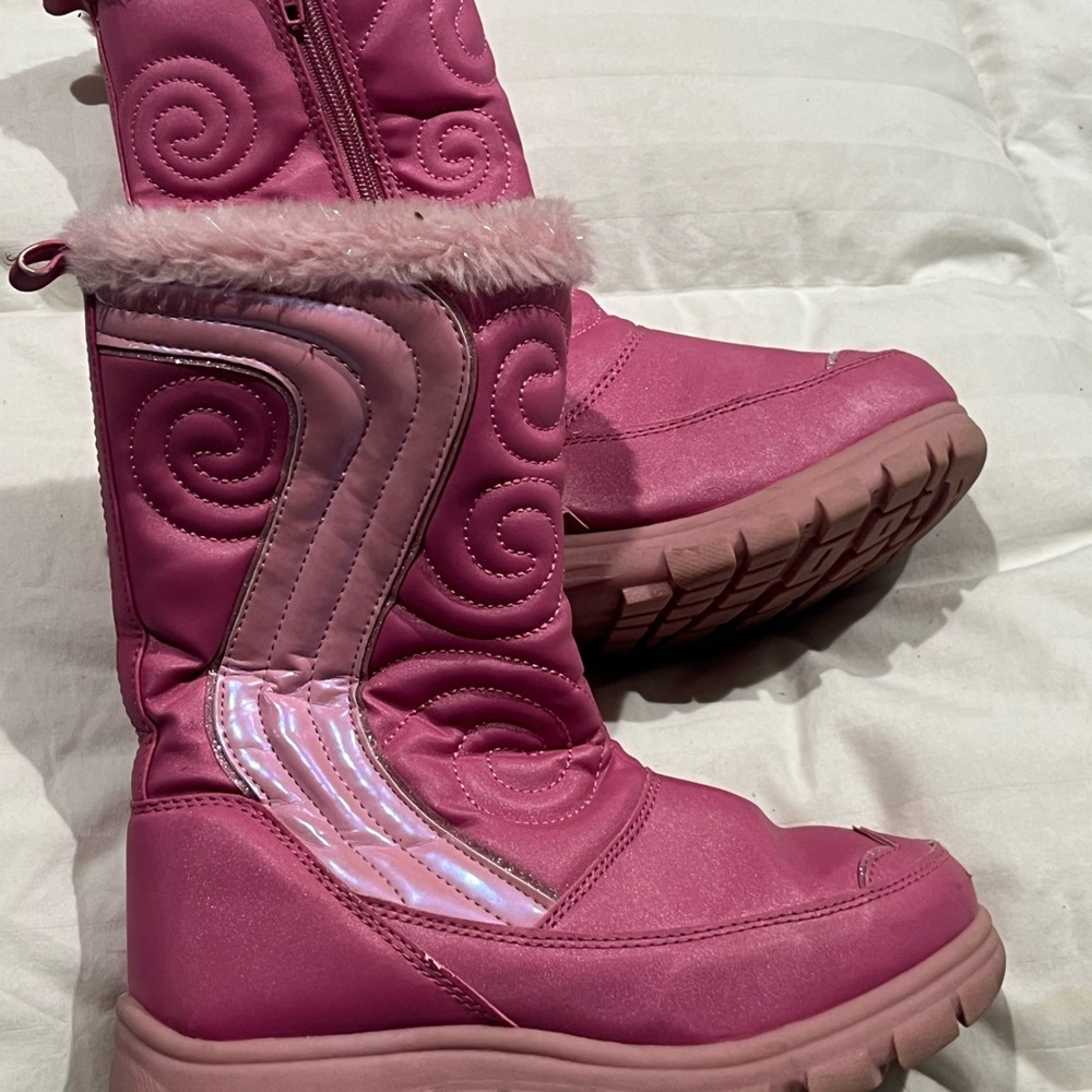 Children’s place Pink Winter Boots size 1